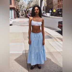 New with tags - Sunday Best (ARITZIA) Gingham, Tiered Poplin Maxi Skirt. Small
